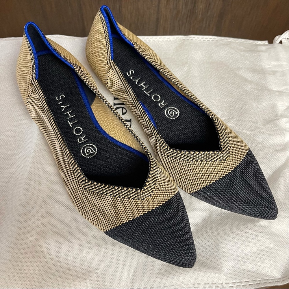 Rothys THE POINT dune cap pointed flats size 9